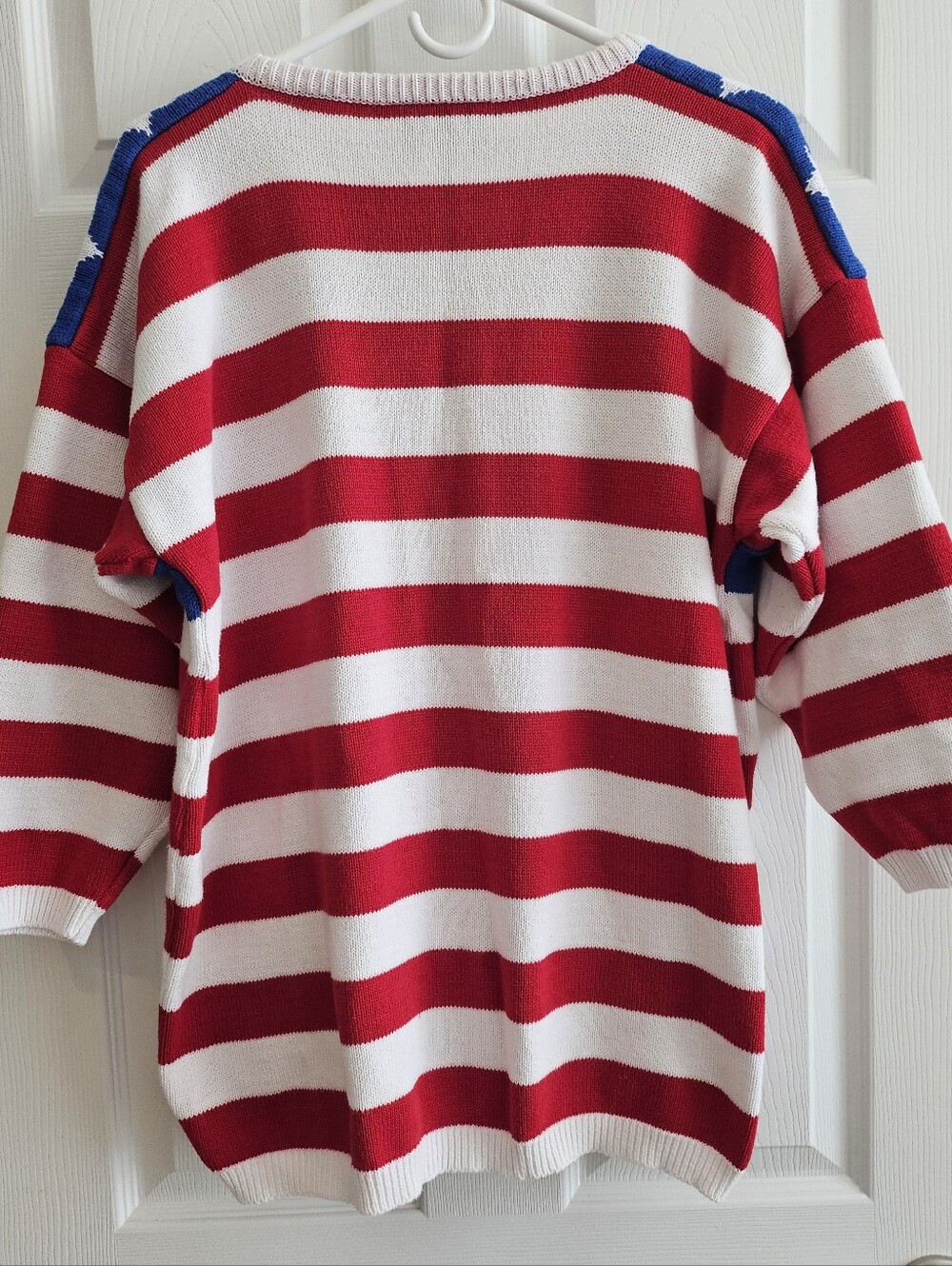 Beverly Hills LG American Flag Sweater V-Neck 3/4 Sleeves USA Patriotic - Picture 5 of 8